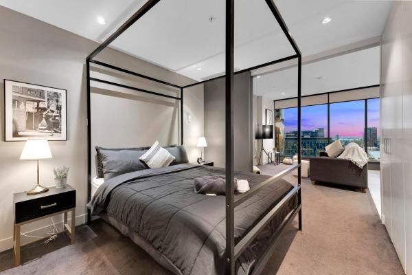 A la foto es mostra l'objecte Opulent Level 25 Condo with Breathtaking Views situat a la ciutat de Melbourne.