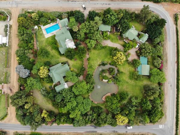 Nella foto è visibile l'oggetto Eden Studios situato nella città di Riebeek-Kasteel.
