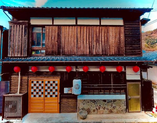 A la foto es mostra l'objecte Kominka Dining Bar Yumeyashiki- Vacation STAY 50909v situat a la ciutat de Karatsu.
