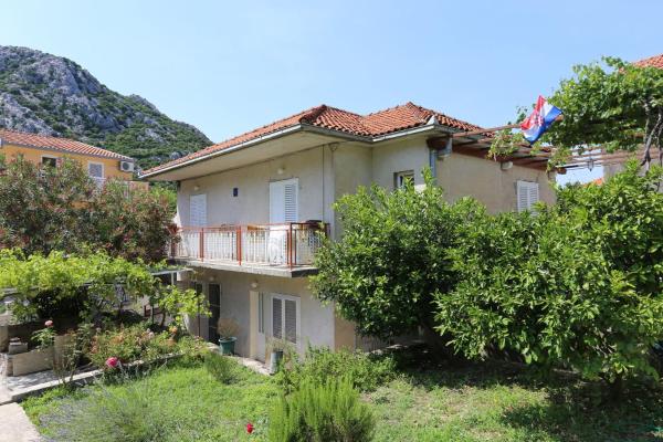 På billedet ses objektet Holiday apartments Duba Peljeska, Peljesac - 10231 beliggende i byen Duba.