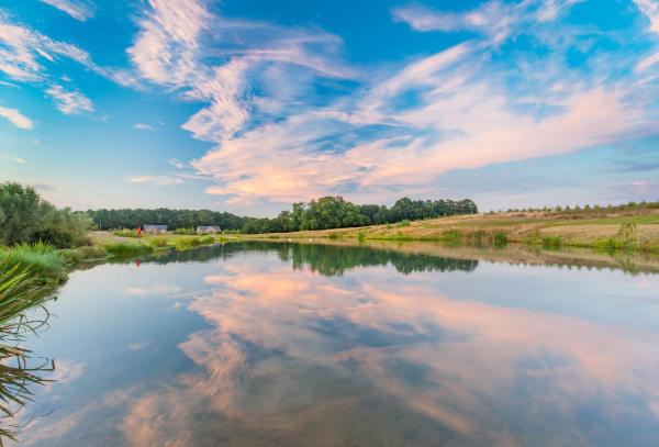 A la foto es mostra l'objecte Brook Lodge Essex situat a la ciutat de Mount Bures.