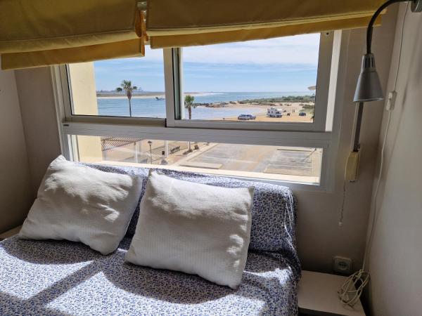 Na zdjęciu widoczny jest obiekt Canaleta Apartment położony w mieście Punta Umbría.