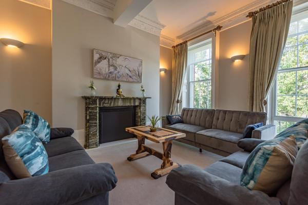 Na zdjęciu widoczny jest obiekt Luxury flat next to town centre Long-stay discount położony w mieście Reading.