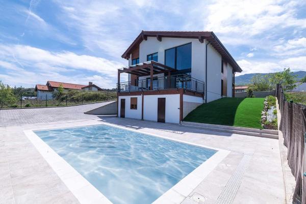 Auf dem Foto ist das Objekt Villa Vacacional La Raizona in der Stadt Pancar zu sehen.