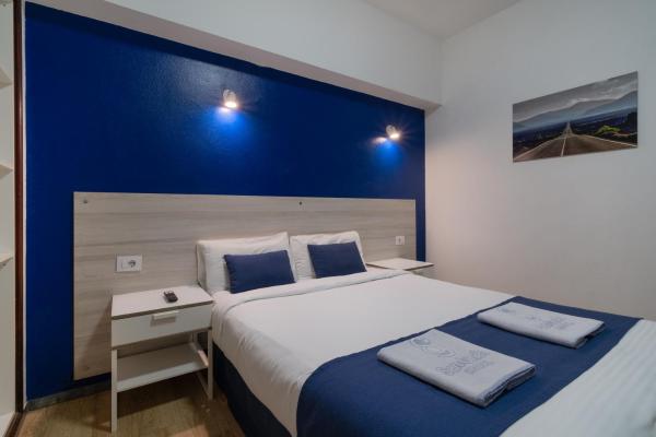 A la foto es mostra l'objecte Hostal San Ginés situat a la ciutat de Arrecife.