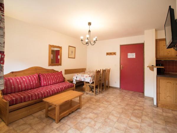 På billedet ses objektet Appartement cosy au pied des pistes - 6 pers, 40m², terrasse, parking, proche commerces et services - FR-1-508-13 beliggende i byen Lanslevillard.