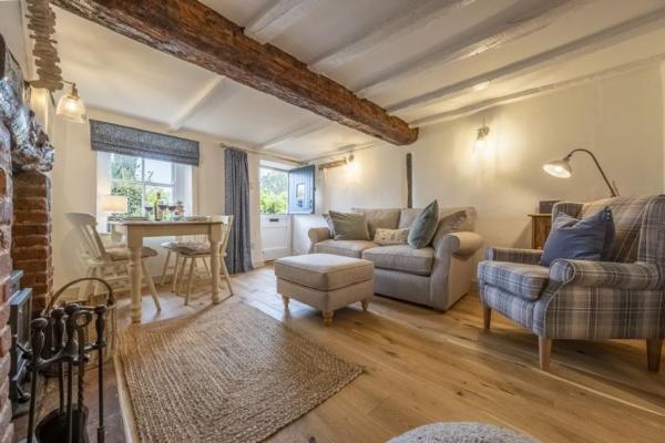 Na fotografii je vidět objekt Muckledyke Cottage nacházející se ve městě Stiffkey.