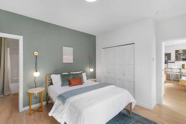 A la foto es mostra l'objecte Ringo's Sweet Suite - 84 Walkscore situat a la ciutat de Seattle.