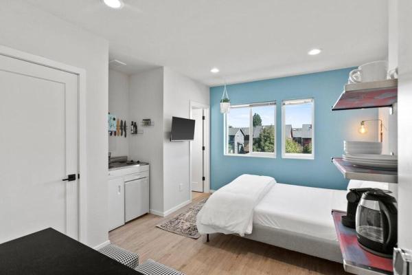A la foto es mostra l'objecte Isla's sweet suite - Micro Studio - 91Walkscore situat a la ciutat de Seattle.