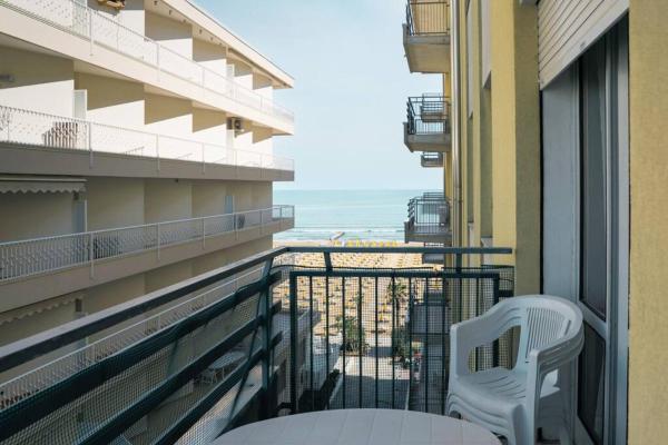 [Blu Kobler] - Ampio appartamento fronte mare, Lido di Jesolo