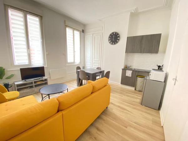 A la foto es mostra l'objecte Le Bon appart avec salle de sport situat a la ciutat de Amiens.