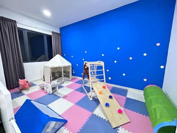 Semenyih kajang kiara plaza kids Land, Kajang