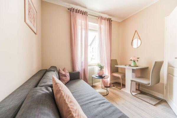 A la foto es mostra l'objecte Entspannen in unserer gemütlichen Suite A situat a la ciutat de Beuerbach.