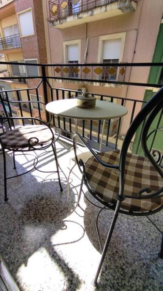 A la foto es mostra l'objecte Charming Three Bedroom Apartment in Alcoi (with WIFI) situat a la ciutat de Alcoy.