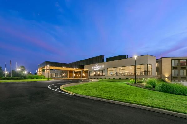 Delta Hotels By Marriott Allentown Lehigh Valley - Pocono Mountains, PA