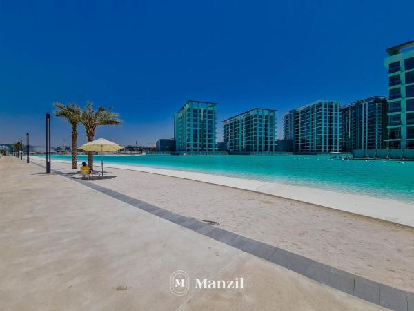 Na fotografii je vidět objekt Stylish Waterfront 1 BR w pvt beach near Downtown nacházející se ve městě Dubaj.
