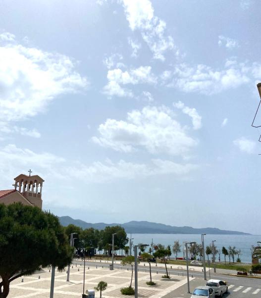 Seaside Studio 2 ( 30 Meters From The Beach ) - Kalamata