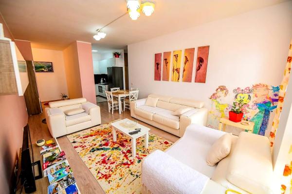 A la foto es mostra l'objecte Happy stories' apartment in city centre situat a la ciutat de Shkodër.