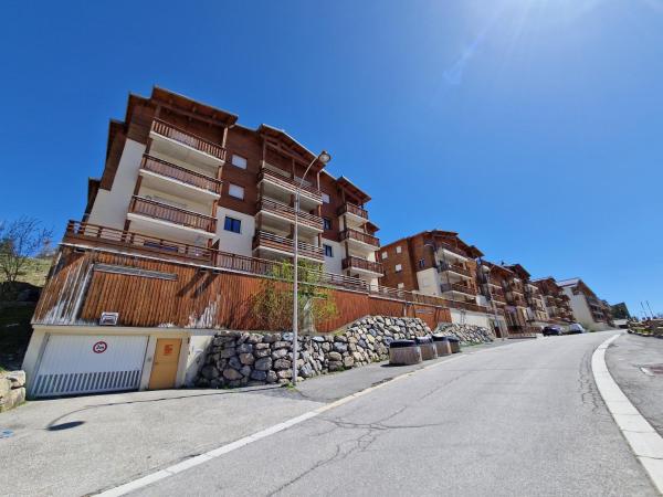 A la foto es mostra l'objecte Home sweet Valberg situat a la ciutat de Péone.