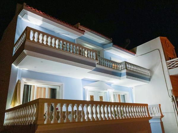A la foto es mostra l'objecte Beach Blue Villa situat a la ciutat de Corint.
