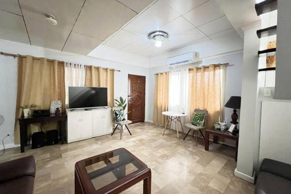 A la foto es mostra l'objecte House B Spacious 3BR3TB along Commonwealth Ave situat a la ciutat de Manila.