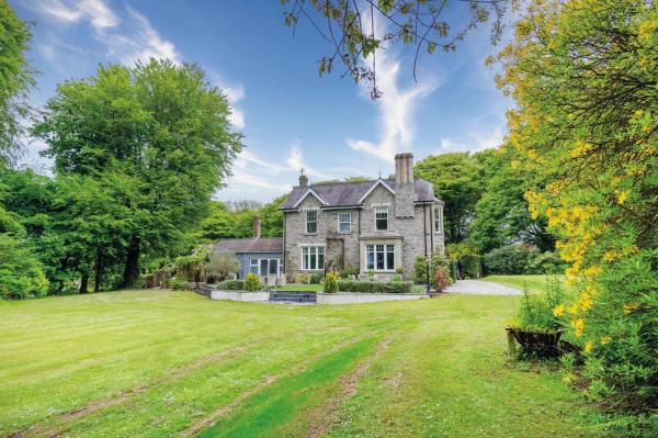 Hill House Country Estate - Princes Gate - Amroth