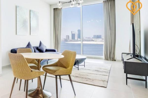 Na fotografii je vidět objekt Keysplease Spectacular Views Modern 1BR Creek Gate 602 nacházející se ve městě Dubaj.