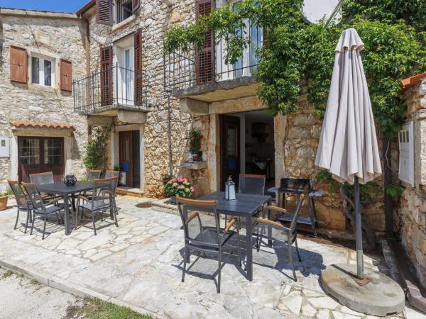 Holiday Home Erika By Interhome - Parenzo