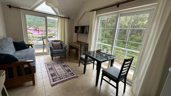 Auf dem Foto ist das Objekt Kemer Comfort Apartment 01 in der Stadt Kemer zu sehen.