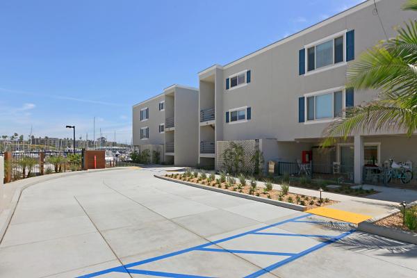 Foto 6: 213A - Take a Beach Break at Marina Del Mar - Beach & Ocean Views