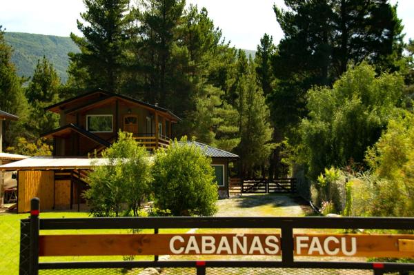 A la foto es mostra l'objecte CABAÑAS FACU situat a la ciutat de Golondrinas.