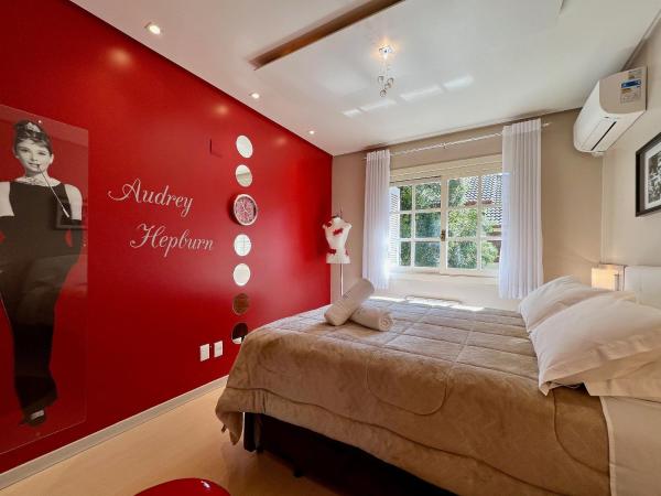 A la foto es mostra l'objecte Cobertura Duplex de Cinema 3dorm by Achei Gramado situat a la ciutat de Gramado.