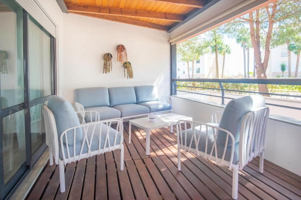 A la foto es mostra l'objecte Gaia's Garden -Nova decoração! situat a la ciutat de Lagos.