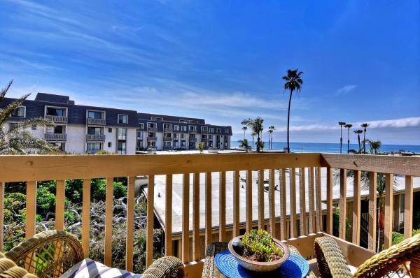 A la foto es mostra l'objecte Tropical Water View at North Coast Village C200 situat a la ciutat de Oceanside.