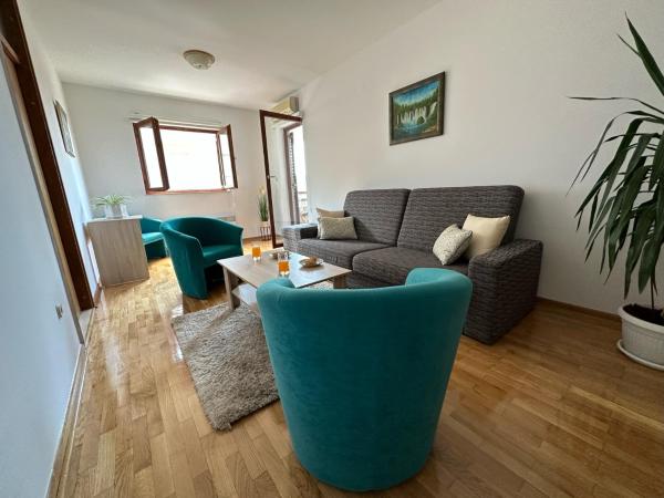 Family Apartment Makarska - Makarska