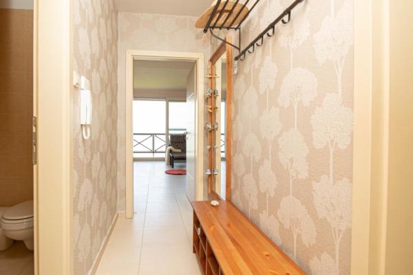 Billede 4: 976 - Lakóparkban teljes panorámás, közvetlen vízparti, 2 szobás modern apartman