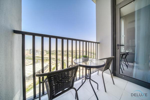 Photo 2 : Upscale Studio at Mesk 1 Midtown Dubai Production City by Deluxe Holiday Homes