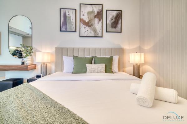 Photo 4 : Upscale Studio at Mesk 1 Midtown Dubai Production City by Deluxe Holiday Homes