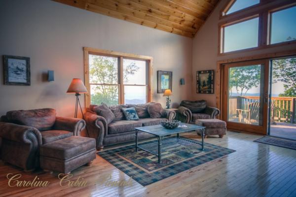 Foto 6: Pinecone Manor