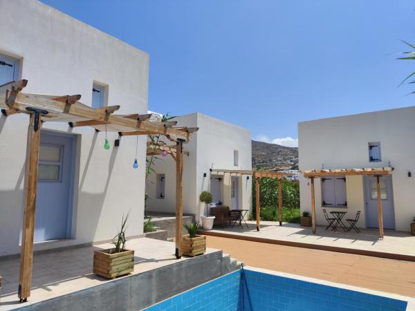 A la foto es mostra l'objecte Ios Endless Blue Luxury Bungalows situat a la ciutat de Ios Chora.
