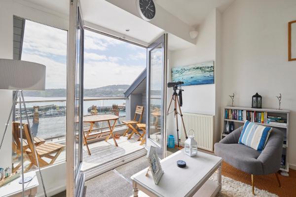 Host & Stay - The Hideaway - Scarborough