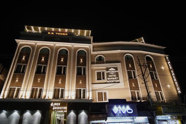 Op de foto is het object HOTEL AJMER SHERATON te zien, gelegen in de stad Ajmer.