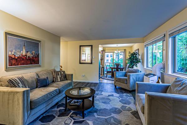 The Terrace, Best Area, Wd, 2 Baths, 2 Bedrooms, Jacuzzi Bath, Balcony, 925sf - Washington