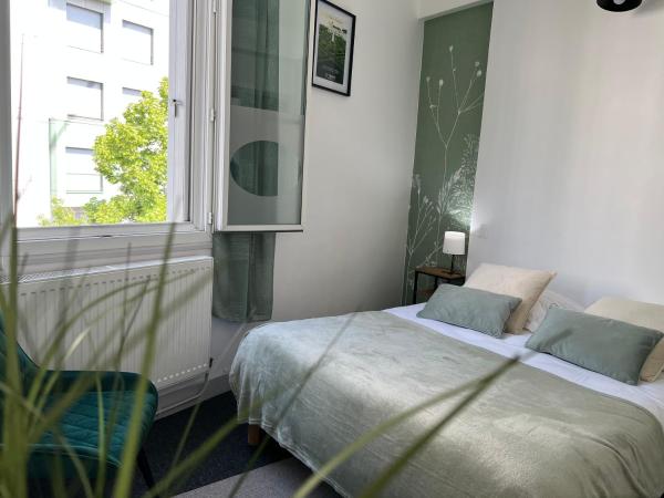 A la foto es mostra l'objecte Hotel TULTY situat a la ciutat de Tours.