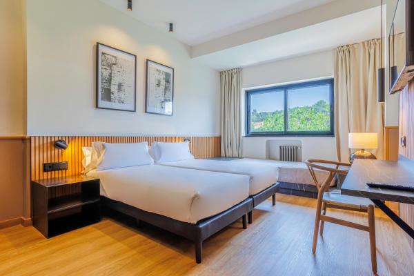A la foto es mostra l'objecte Hotel Acta Madfor situat a la ciutat de Madrid.