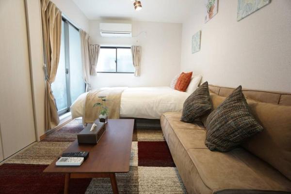Apartment House Kamon Heights 206, Ósaka