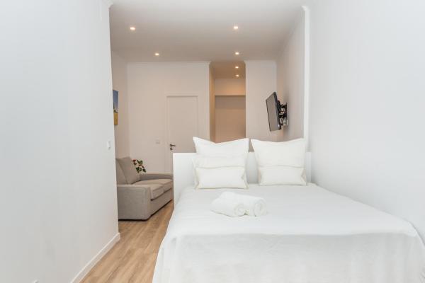 På billedet ses objektet Arrabida House beliggende i byen Setúbal.