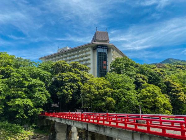 Kuvassa näkyy kohde Yumoto Fujiya Hotel, joka sijaitsee kaupungissa Hakone.