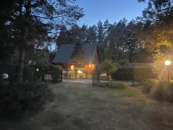 På billedet ses objektet DOM Z BALI Villa Bajkowy Dom beliggende i byen Rańsk.