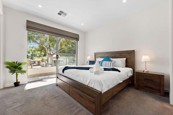 Foto 7: Clover - The Split-Level Sanctuary in Payneham South